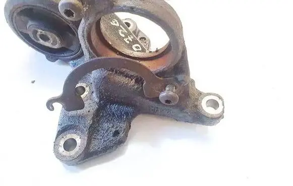 Citroen C5 Engine mount bracket 9654819480