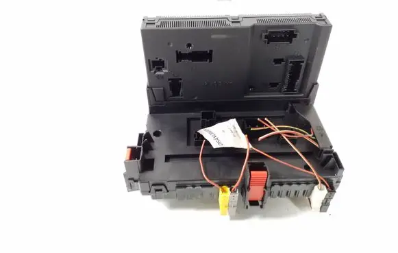 Mercedes-Benz S W221 Fuse module A2215403862 A2215403250