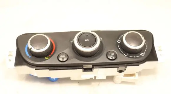 Interior fan control switch