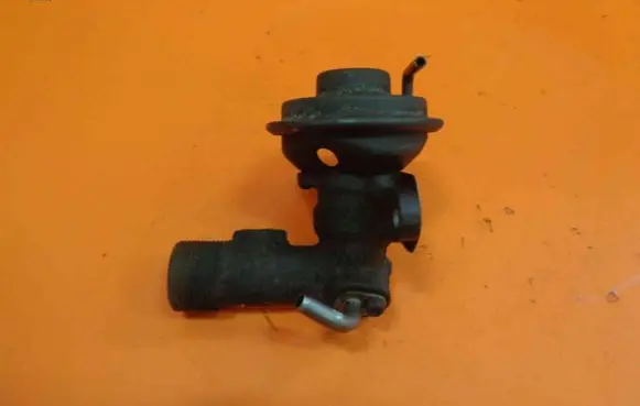 Lexus GS 300 400 430 EGR thermostat 