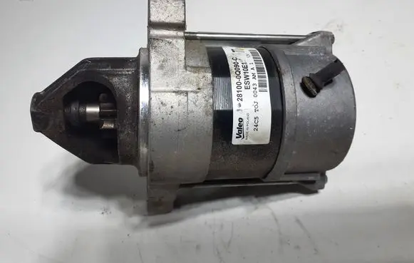 Peugeot 108 Starter motor 24c5toJ0043 281000Q090C ESW10E1