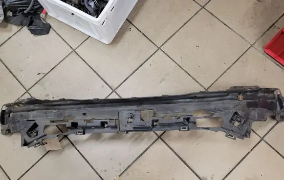 Volvo V40 Front bumper support beam 31283746 31383074