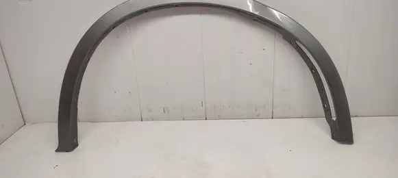 Front arch trim