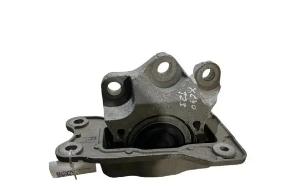 Volvo XC90 Engine mount bracket 32255204