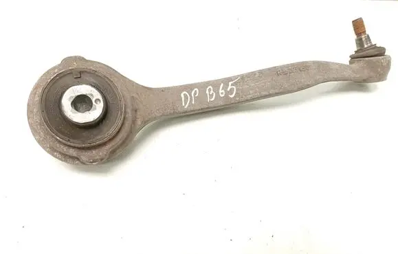 Mercedes-Benz C W204 Front control arm 20305 A2043331114