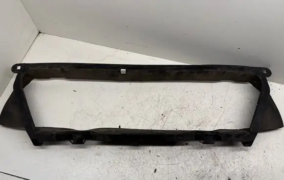 Lexus GS 300 350 430 450H Intercooler air guide/duct channel 9190737 7462
