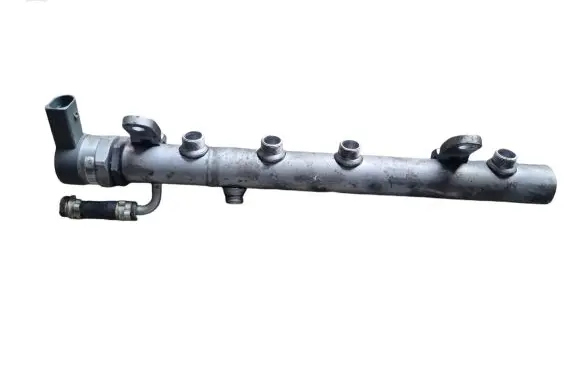 Mercedes-Benz CLS C219 Fuel main line pipe A6420700495 0710100652