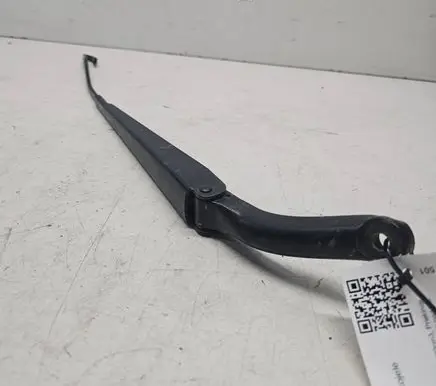 Volvo S80 Front wiper blade arm 9151691