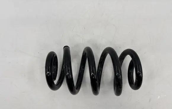 BMW iX1 Rear coil spring 8847559 884755901