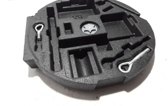 Nissan Qashqai Tool set 849A74EA1B