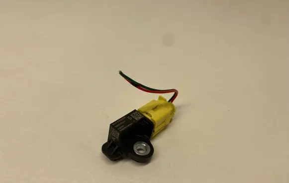 Nissan X-Trail T32 Airbag deployment crash/impact sensor 988303TA0A