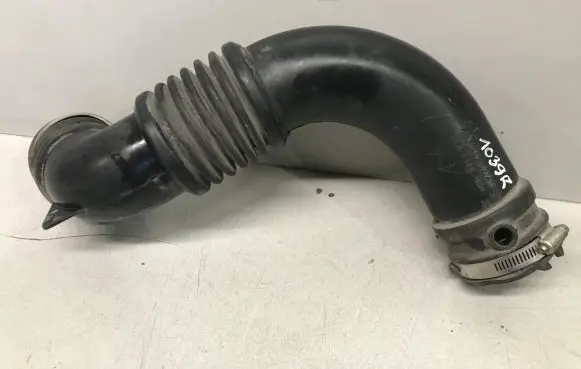 Jeep Patriot Air intake hose/pipe 04891621AC