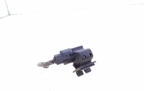 Audi A6 S6 C5 4B Windshield washer spray nozzle 4B0955987