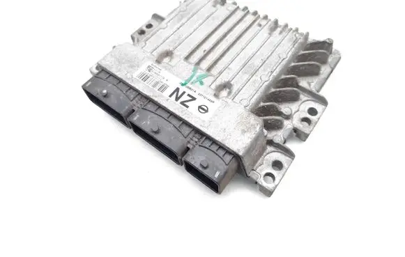 Nissan Qashqai Engine control unit/module 237101449R 23710BB31A S180067173A