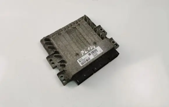 Renault Megane III Engine control unit/module 237103571R