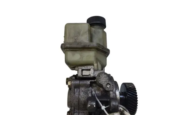 Mazda 6 Power steering pump