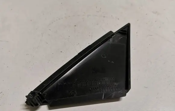 Audi Q5 SQ5 Front door glass trim molding 80A837638