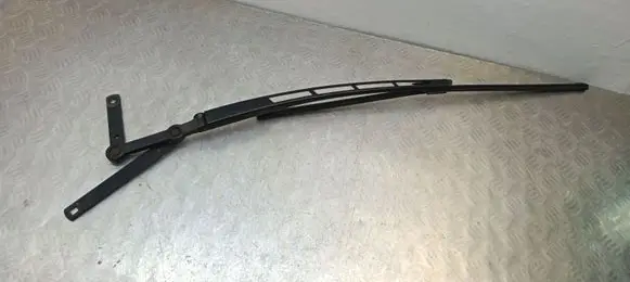 Audi Q7 4L Front wiper blade arm 