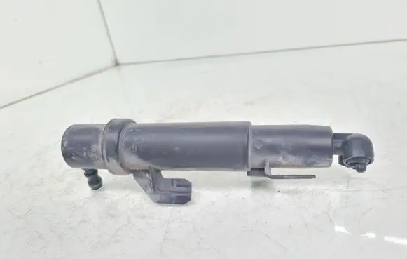 Mercedes-Benz SLK R171 Headlight washer spray nozzle 1718600247