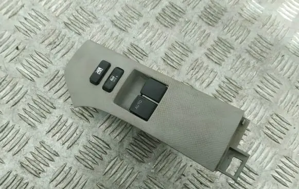 Toyota Yaris Electric window control switch 742320D110