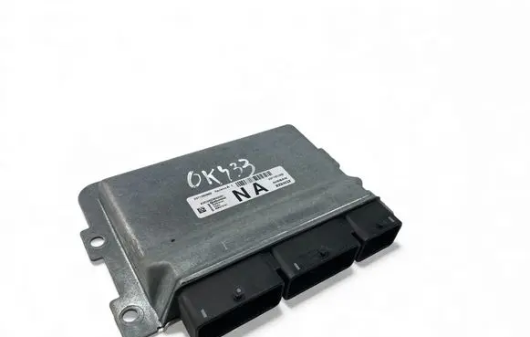 Dacia Duster II Engine control unit/module ECU 237105098S 237105100S