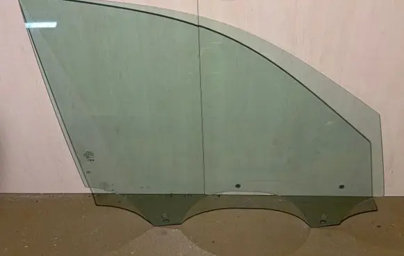 Skoda Kodiaq II Front door window glass four-door 571845202