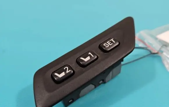 Toyota Avensis T270 Seat control switch 84927-05010 IMPRK1396393