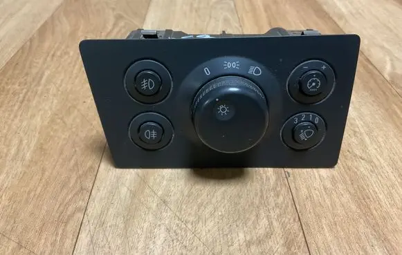 Opel Zafira B Light switch 13205865 0026 0320