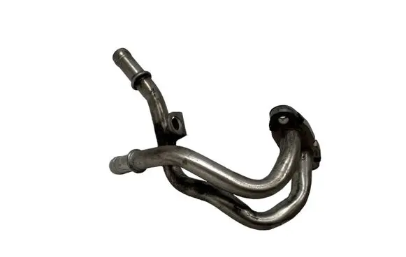 Nissan Qashqai Coolant pipe/hose 000882