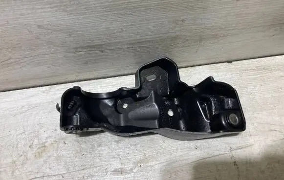 Citroen C3 Aircross Holder (bracket) 9814288880