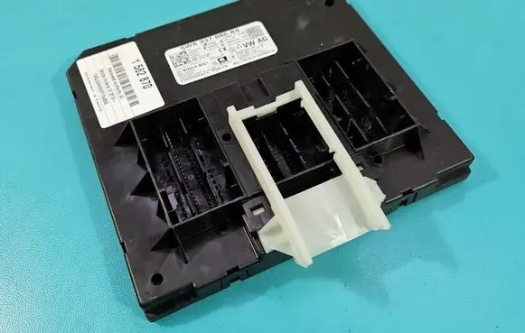 Skoda Octavia Mk4 Central body control module 5WA937086BS IMPRK1582870