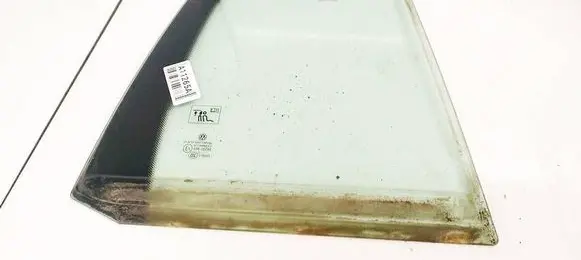 Volkswagen Golf Plus Rear vent window glass AS2