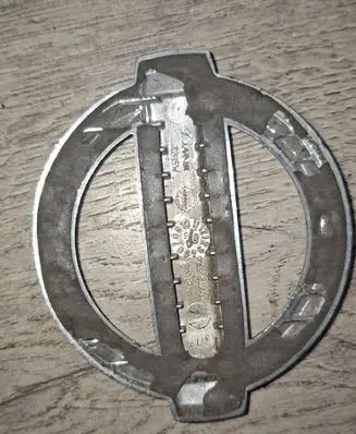 Nissan Almera Tino Manufacturers badge/model letters 90890AU400