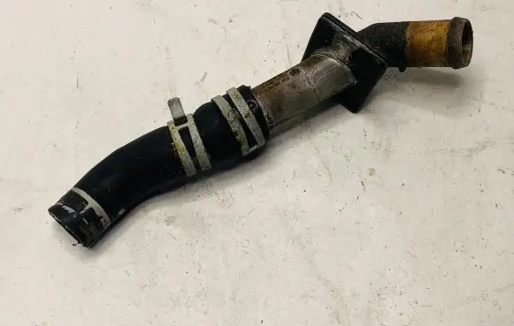 Mercedes-Benz R W251 Engine coolant pipe/hose A2515060018