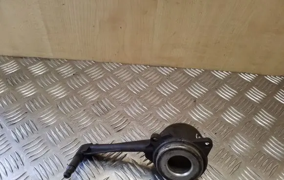 Volkswagen Transporter - Caravelle T5 clutch release bearing 
