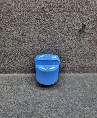 Audi A4 S4 B9 Adblue tank cap 5Q0131980B