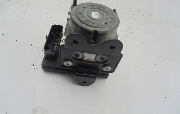 Honda Civic IX ABS Pump
