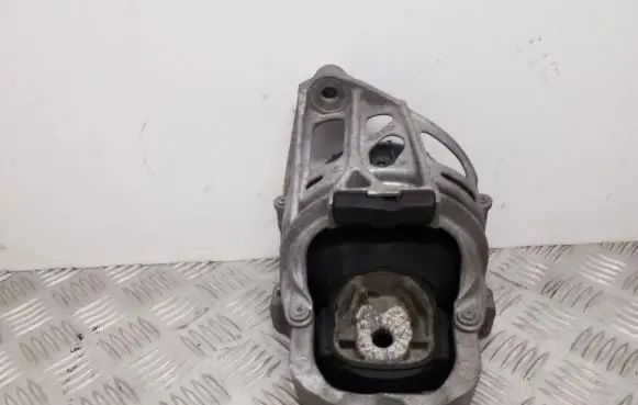 Audi A4 S4 B9 Engine mount bracket 4M0199371FH