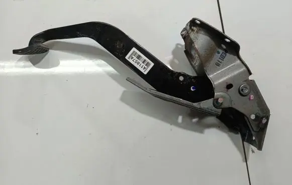Honda FR-V Brake pedal 