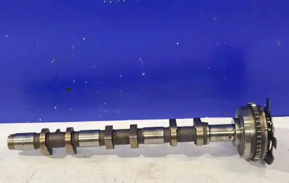 Jaguar XJ X351 Camshaft 6A2740