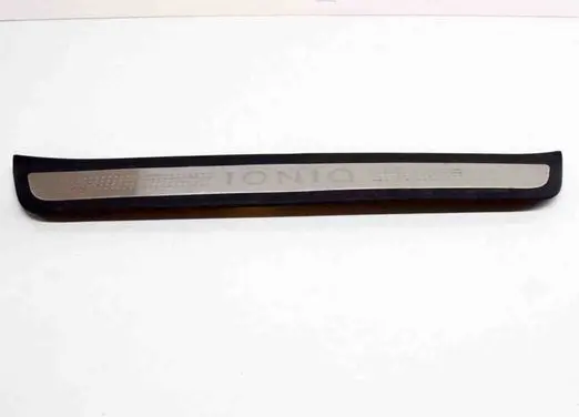 Hyundai Ioniq Front sill trim cover 85883G2500