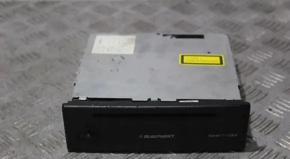 Nissan Primera Navigation GPS unit bracket/holder 7612001070