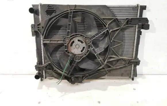 Renault Trafic II (X83) Coolant radiator 63025A 286064 2019W28