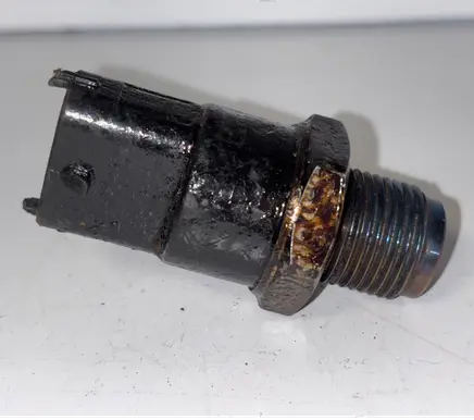 Renault Laguna II Fuel pressure sensor 
