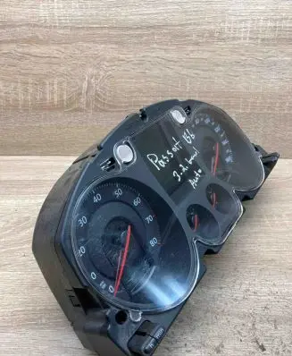 Volkswagen PASSAT B6 Speedometer (instrument cluster) 3C0920970T A2C53144896