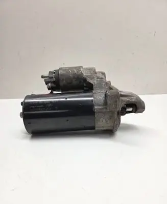 BMW 5 E60 E61 Starter motor 7796892 0001115046