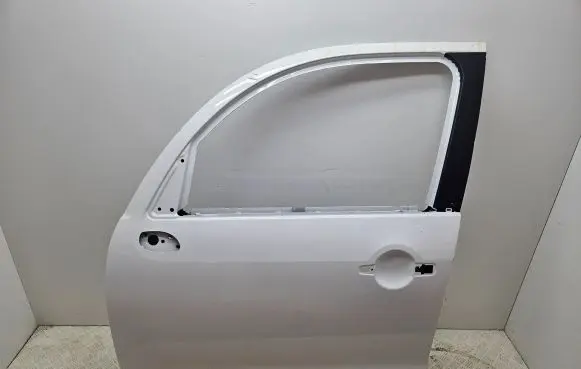 Citroen C3 Picasso Front door