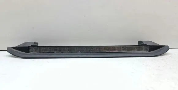 Nissan Almera N16 Third/center stoplight 26590BM400