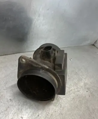 Volkswagen Multivan T4 Mass air flow meter 71822151