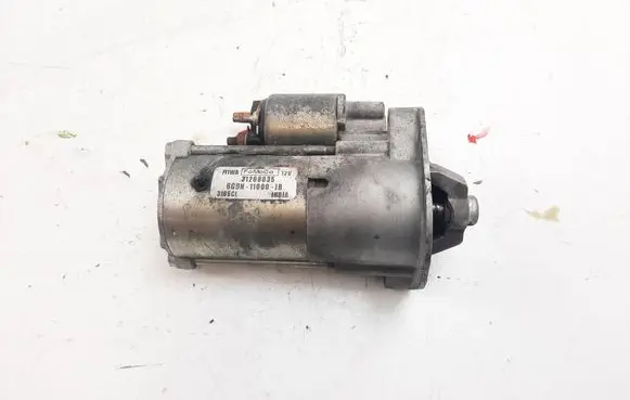 Volvo V70 Starter motor 31268035